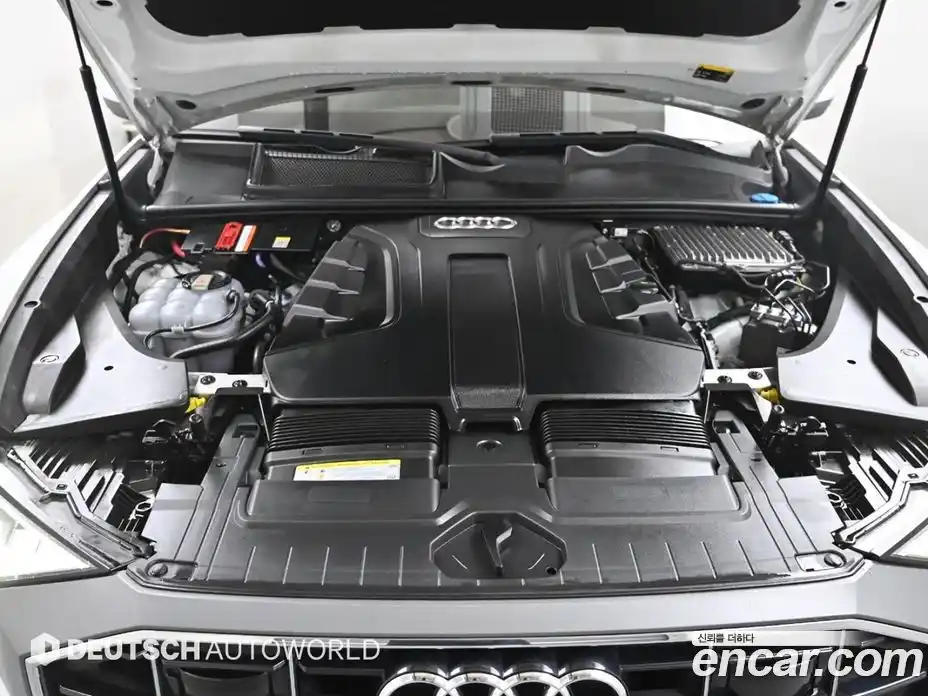 Audi Q8 2020 3.0 гидро в Москве № 212344, фото 6