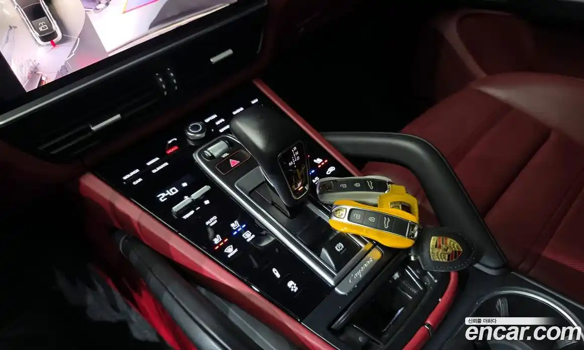 Porsche Cayenne 2023 3.0 гидро в Москве № 213166, фото 9