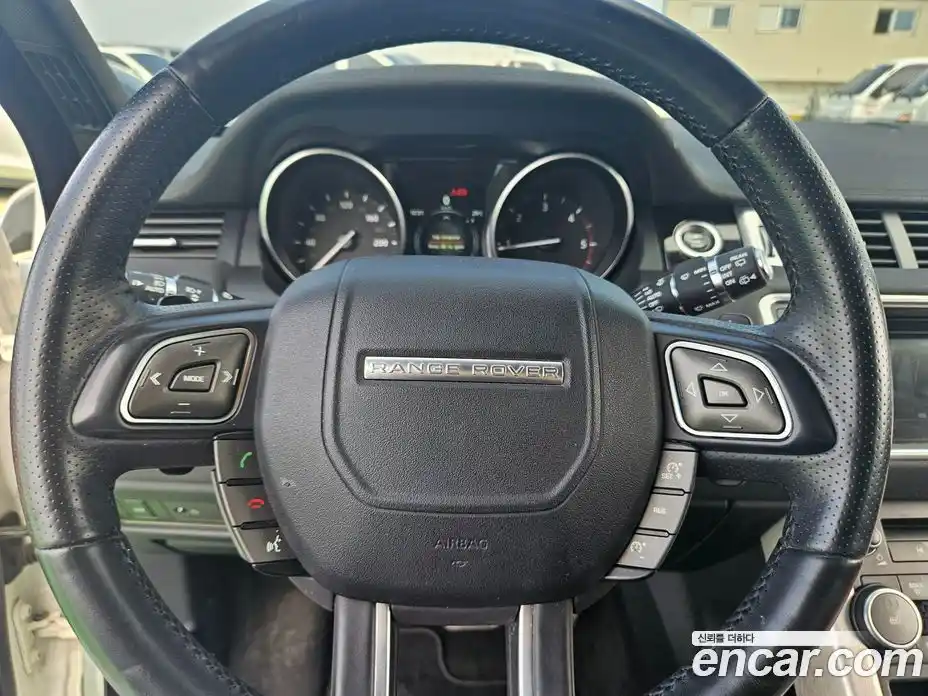 Land Rover Range-Rover Evoque 2016 2.0 гидро в Москве № 213507, фото 15
