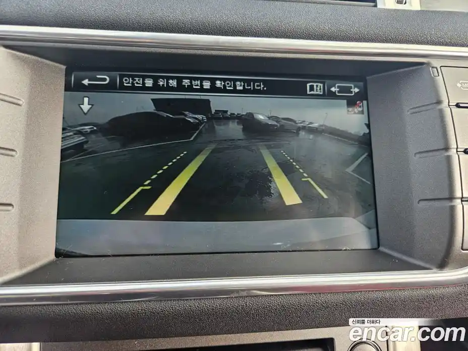 Land Rover Range-Rover Evoque 2016 2.0 гидро в Москве № 213507, фото 18