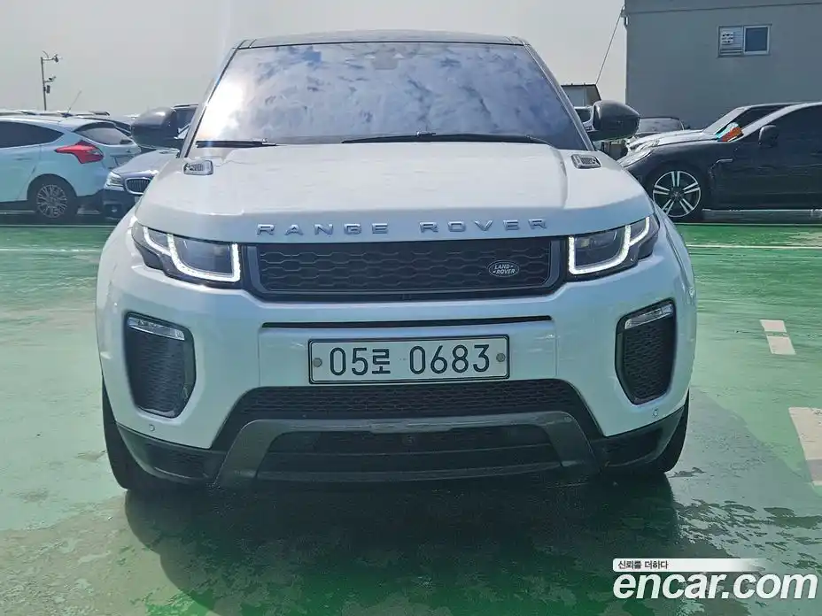 Land Rover Range-Rover Evoque 2016 2.0 гидро в Москве № 213507, фото 3