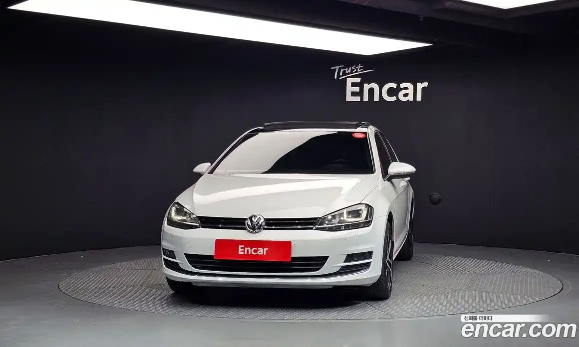 Volkswagen Golf 2015 2.0 гидро в Москве № 215280, фото 3