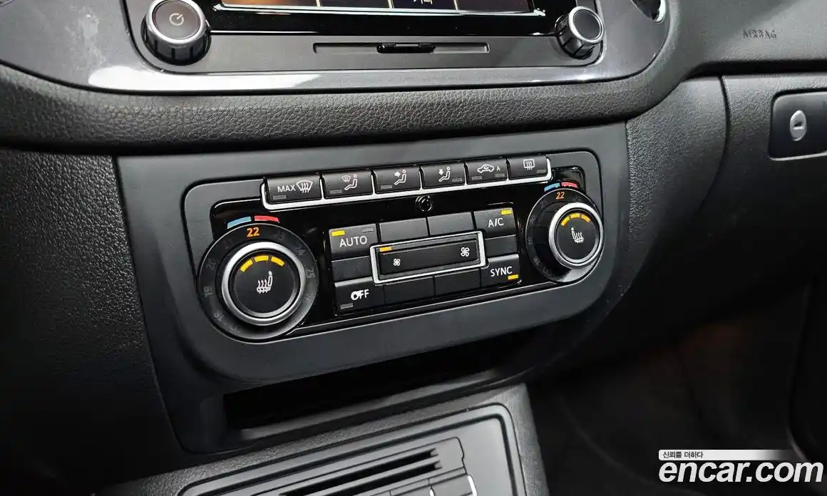 Volkswagen Tiguan 2014 2.0 гидро в Москве № 223652, фото 15