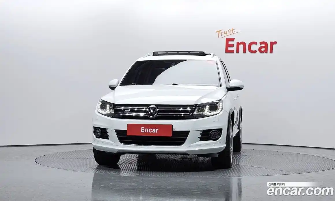 Volkswagen Tiguan 2014 2.0 гидро в Москве № 223652, фото 3