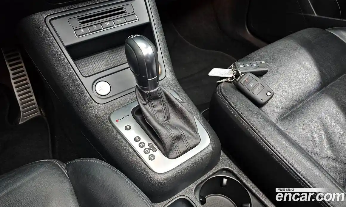 Volkswagen Tiguan 2014 2.0 гидро в Москве № 223652, фото 9