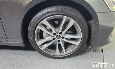 Audi A6 2021 2.0 гидро в Москве № 229878, миниатюра 5