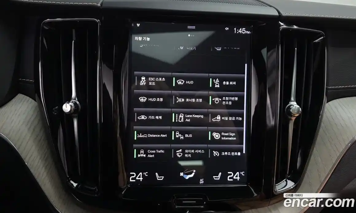Volvo XC60 2019 2.0 гидро в Москве № 230440, фото 15