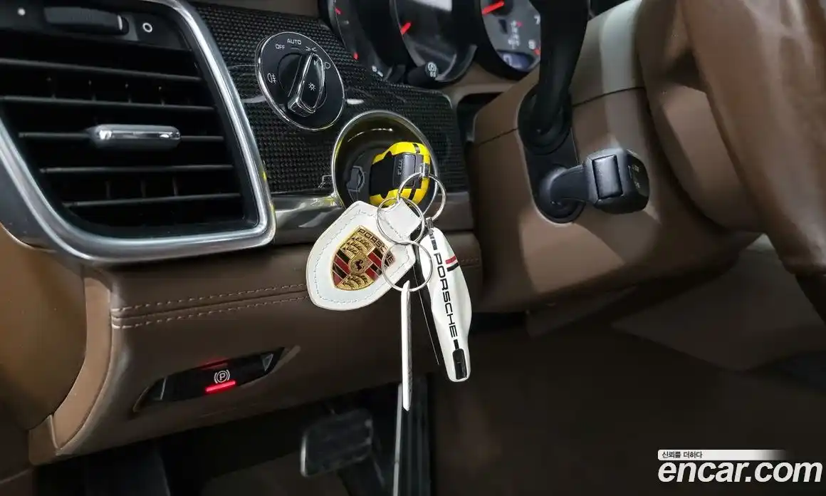 Porsche Panamera 2015 4.8 гидро в Москве № 231000, фото 15