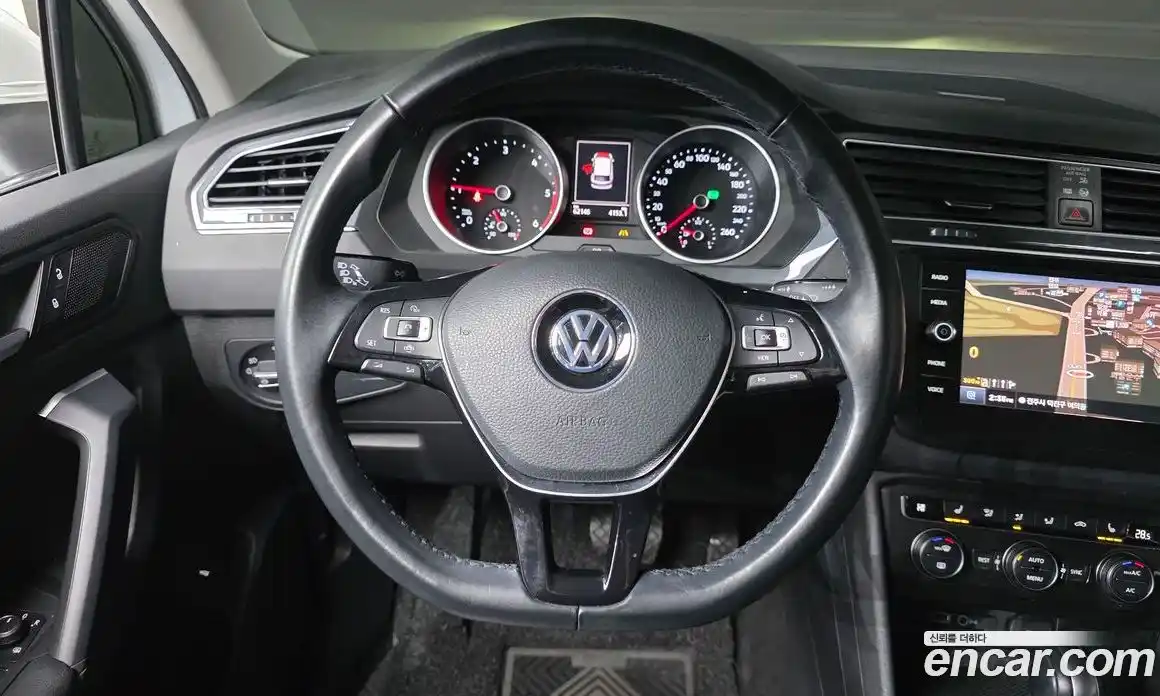 Volkswagen Tiguan 2020 2.0 гидро в Москве № 232145, фото 14
