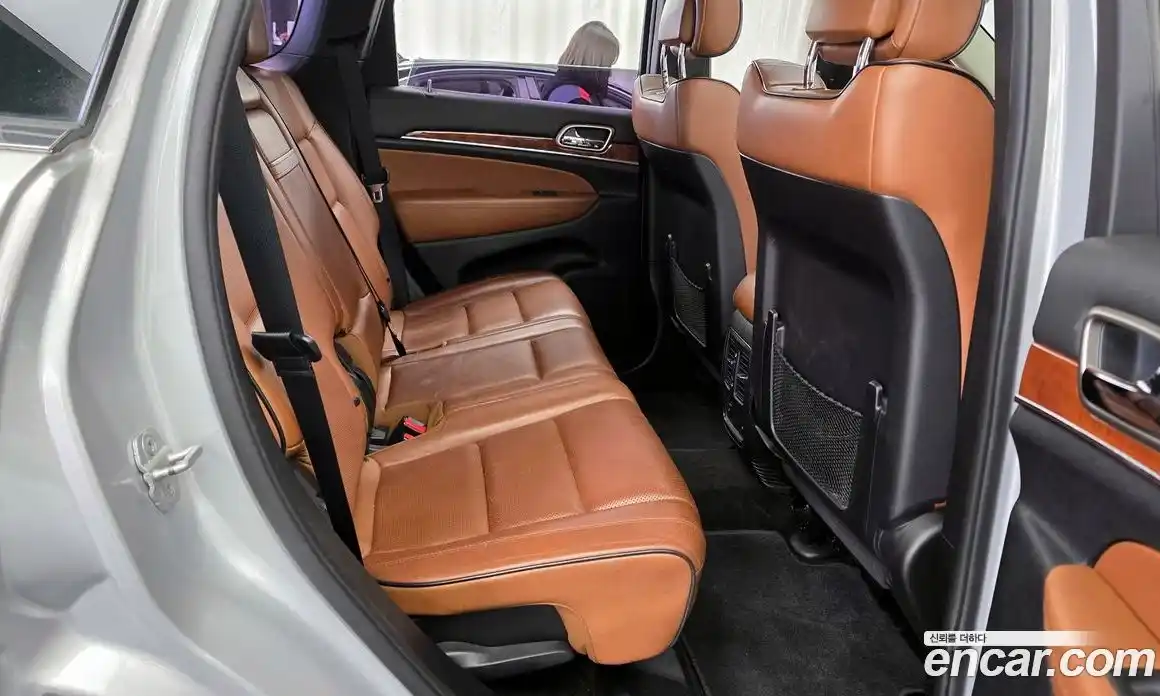 Jeep Cherokee 2013 3.0 гидро в Москве № 232716, фото 12
