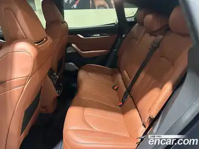 Maserati Levante 2023 3.0 гидро в Москве № 255967, миниатюра 12