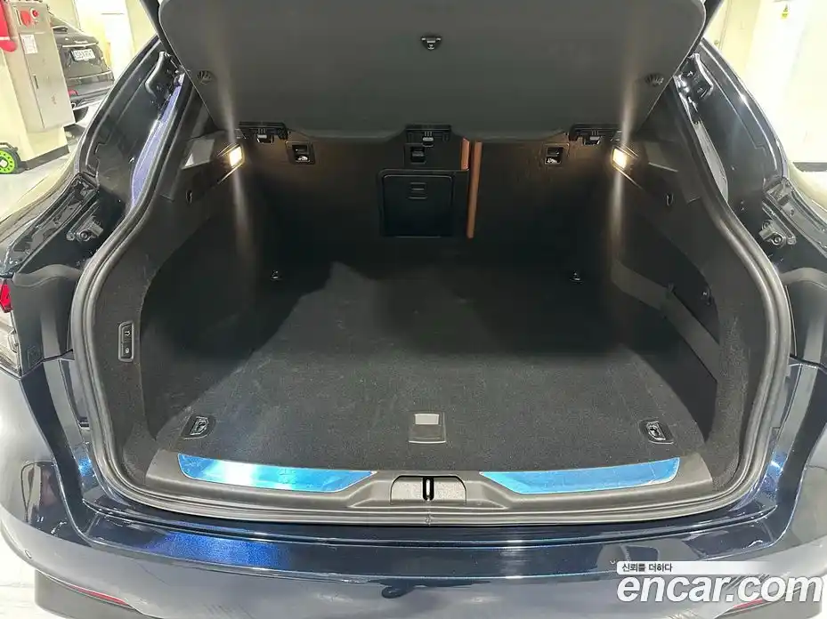 Maserati Levante 2023 3.0 гидро в Москве № 255967, фото 20