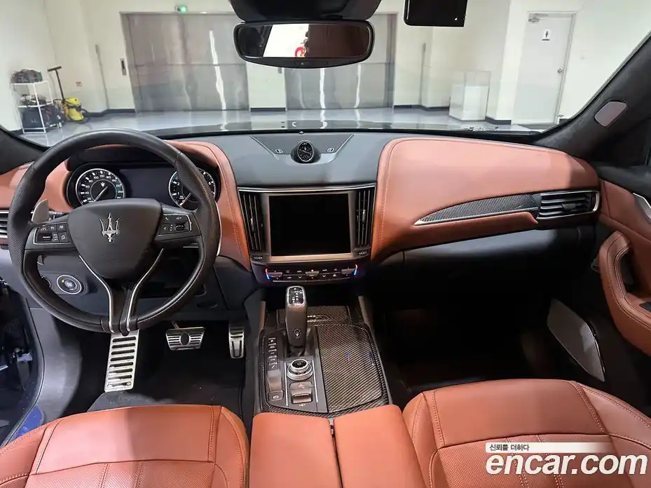 Maserati Levante 2023 3.0 гидро в Москве № 255967, фото 7