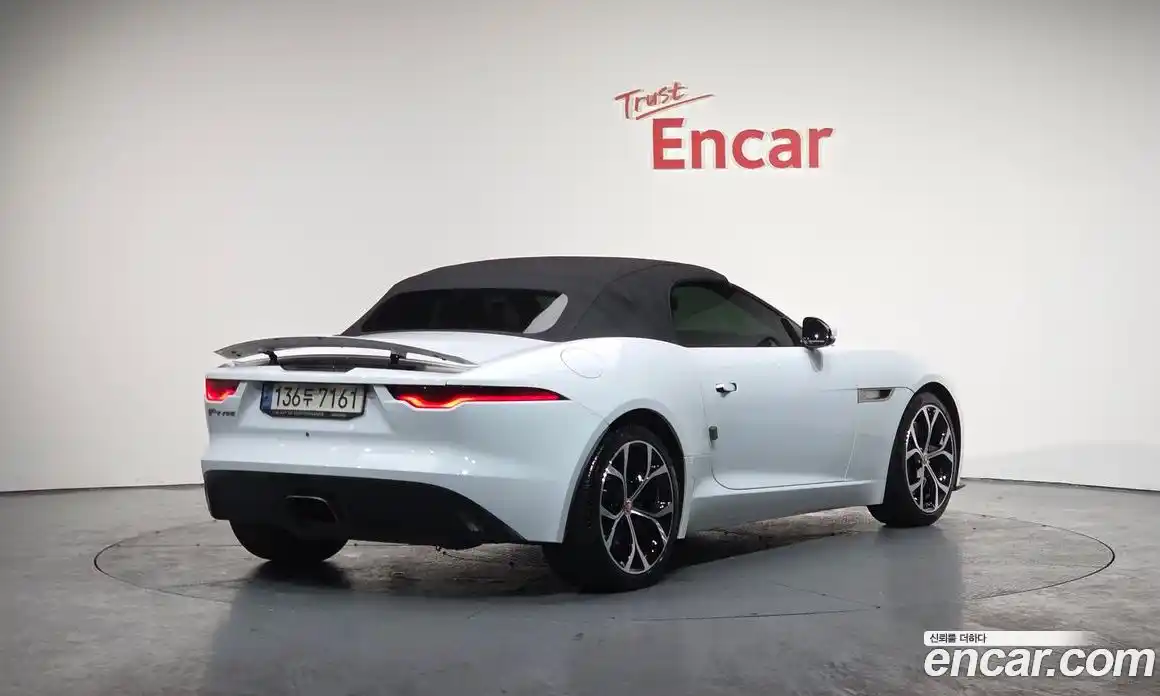 Jaguar F-Type 2021 2.0 гидро в Москве № 256077, фото 18