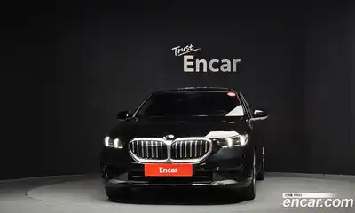 BMW 5-Series 2024 2.0 гидро в Москве № 279837, миниатюра 3
