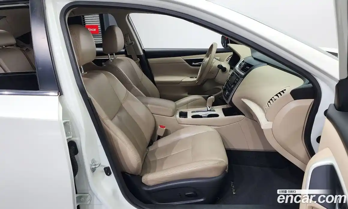 Nissan Altima 2017 2.5 гидро в Москве № 284956, фото 11