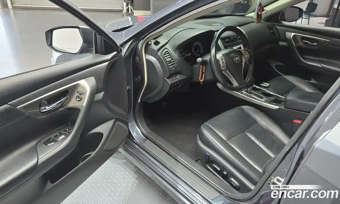 Nissan Altima 2012 2.5 гидро в Москве № 285021, фото 11