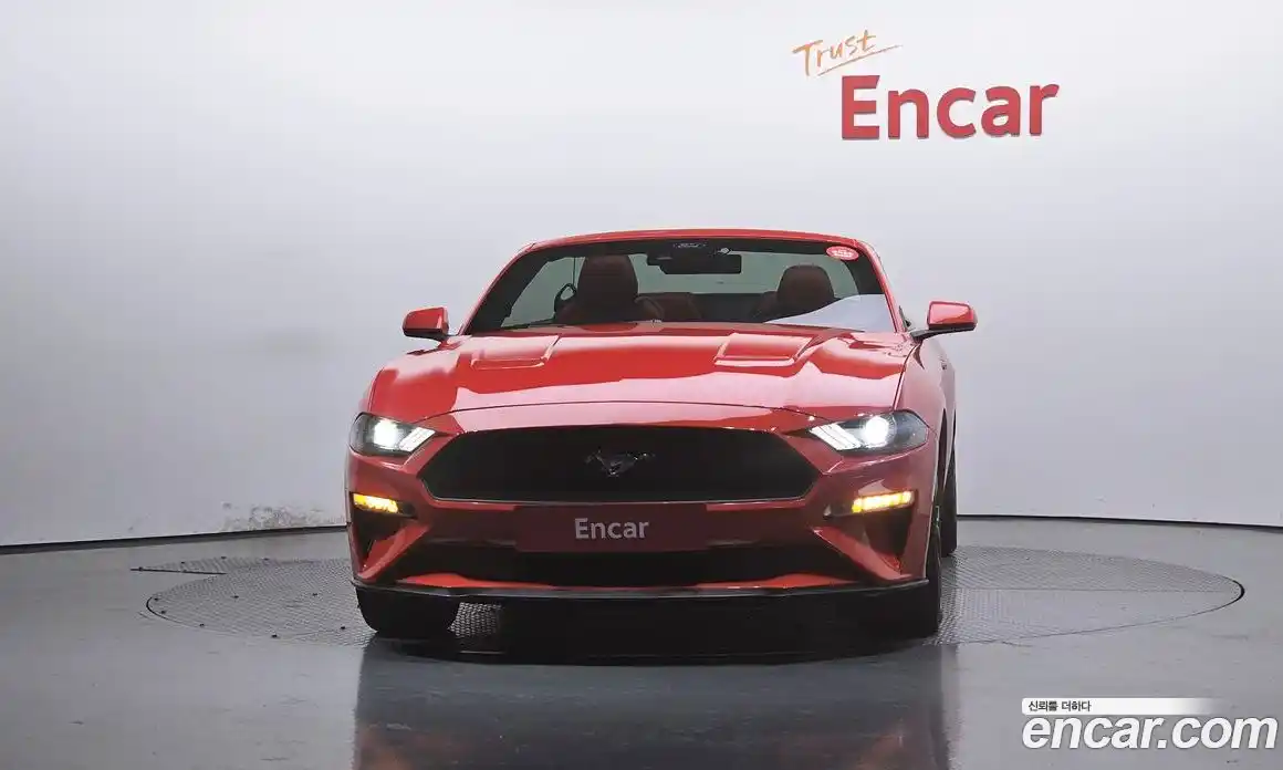 Ford Mustang 2021 2.3 гидро в Москве № 294982, фото 3