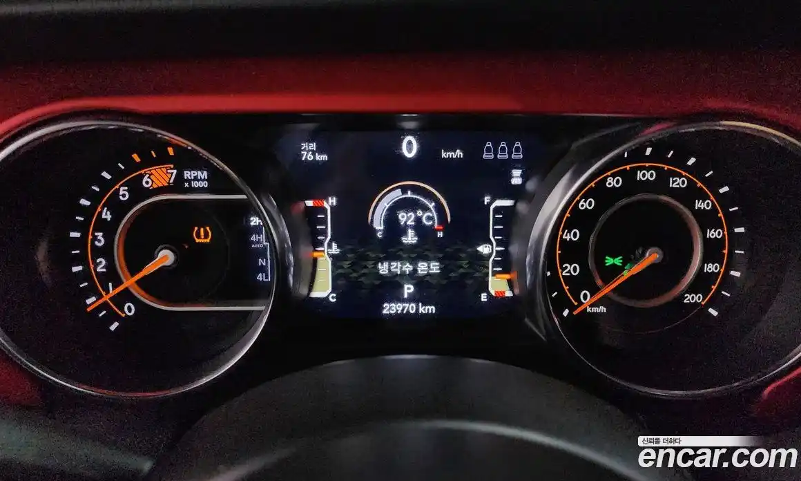 Jeep Wrangler 2023 2.0 гидро в Москве № 302077, фото 8