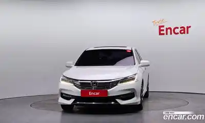 Honda Accord 2016 2.4 гидро в Москве № 303001, миниатюра 3