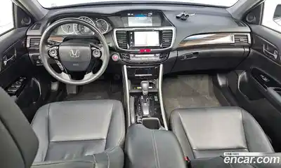 Honda Accord 2016 2.4 гидро в Москве № 303001, миниатюра 7