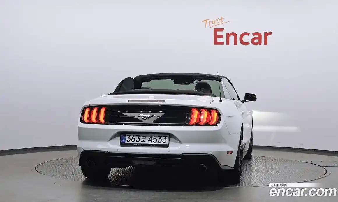 Ford Mustang 2021 2.3 гидро в Москве № 313725, фото 4