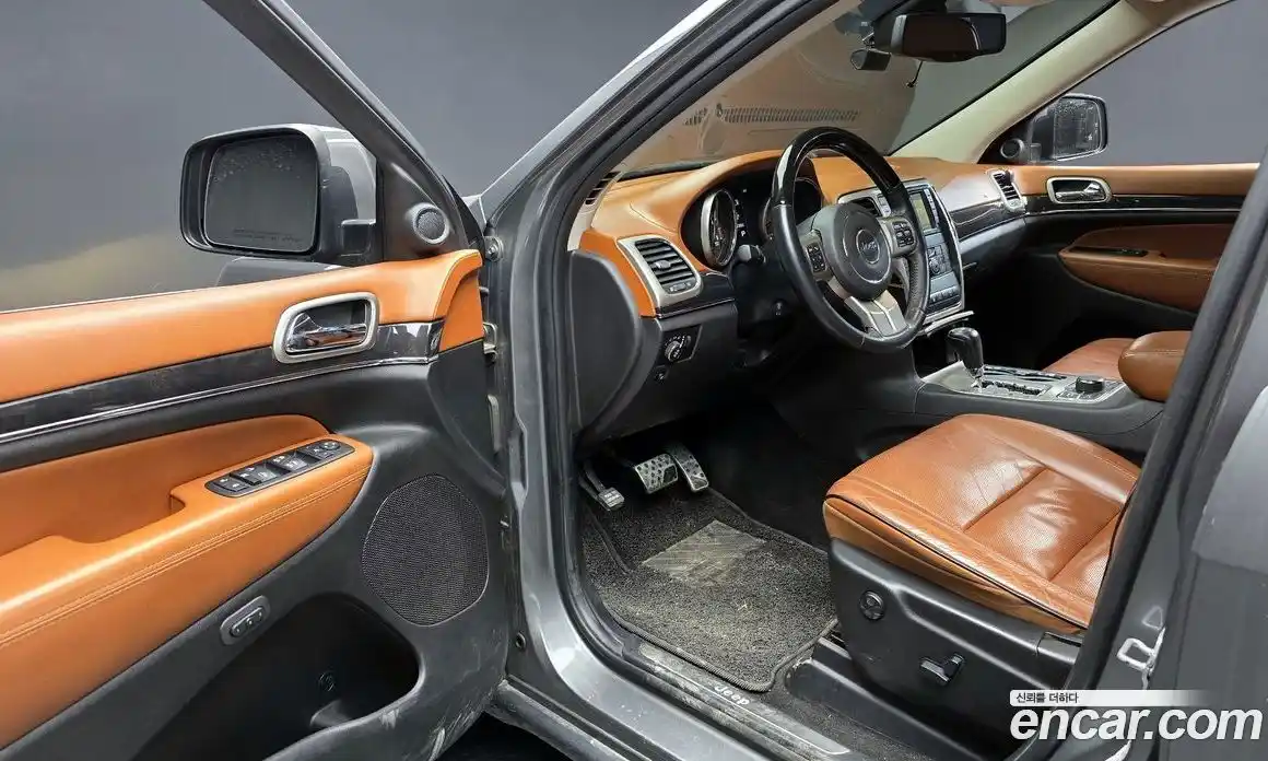 Jeep Cherokee 2012 3.0 гидро в Москве № 318272, фото 11