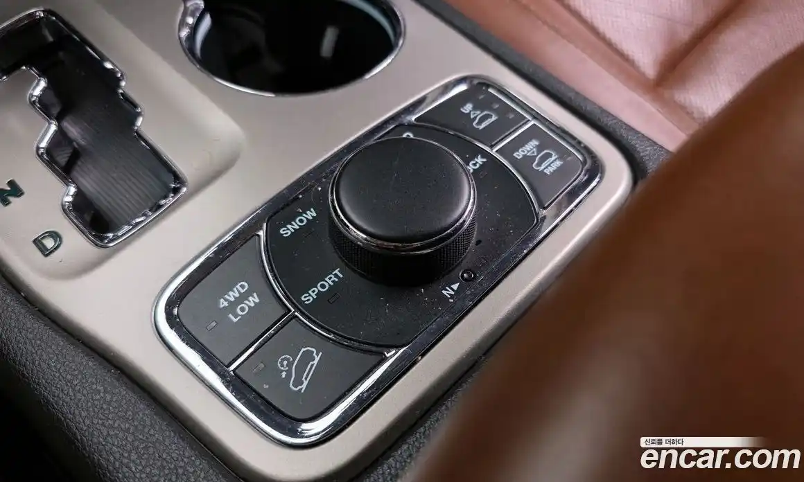 Jeep Cherokee 2012 3.0 гидро в Москве № 318272, фото 18