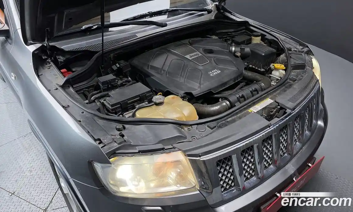 Jeep Cherokee 2012 3.0 гидро в Москве № 318272, фото 6