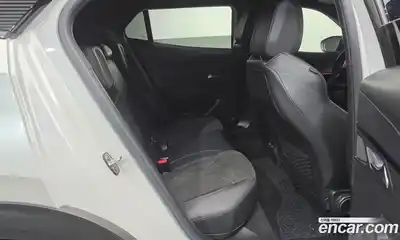 Peugeot 2008 2021 1.5 гидро в Москве № 320530, миниатюра 12