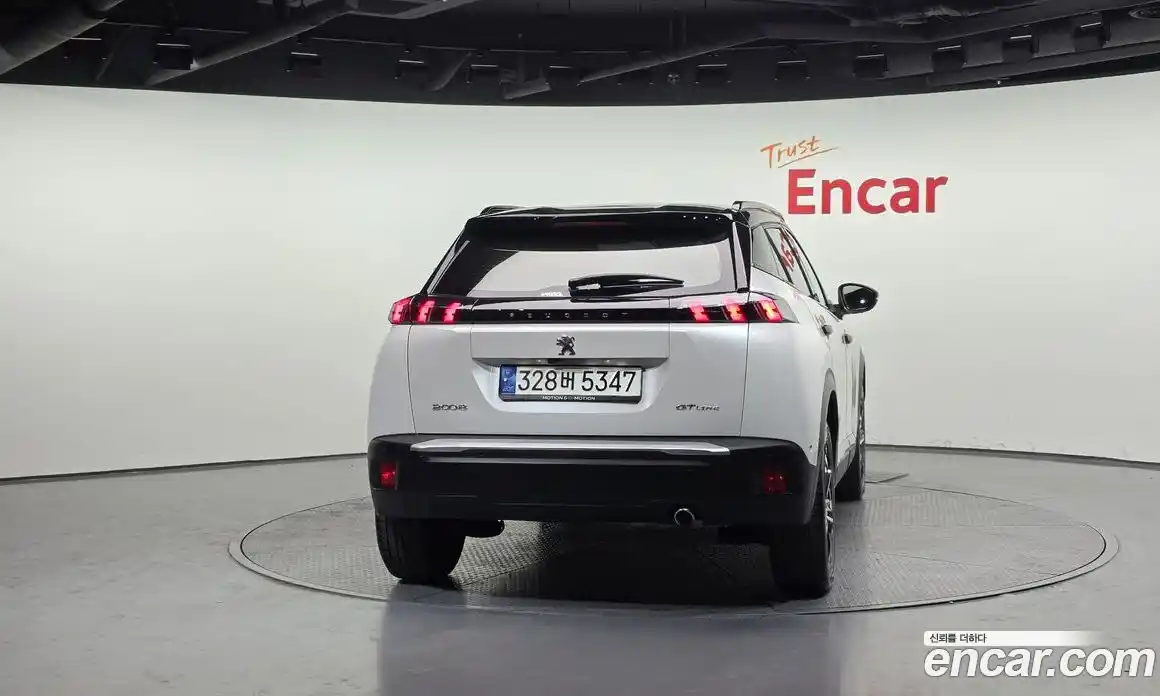 Peugeot 2008 2021 1.5 гидро в Москве № 320530, фото 4