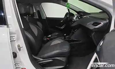 Peugeot 2008 2015 1.6 гидро в Москве № 320548, миниатюра 11