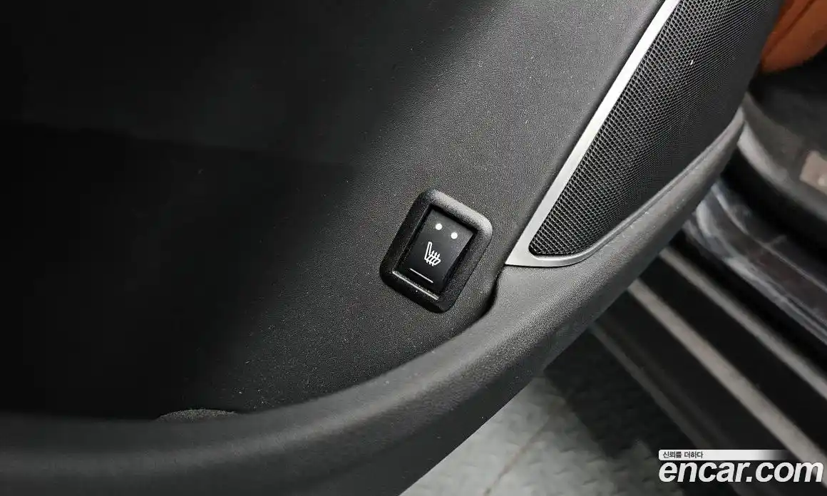 Maserati Levante 2020 3.0 гидро в Москве № 331112, фото 18