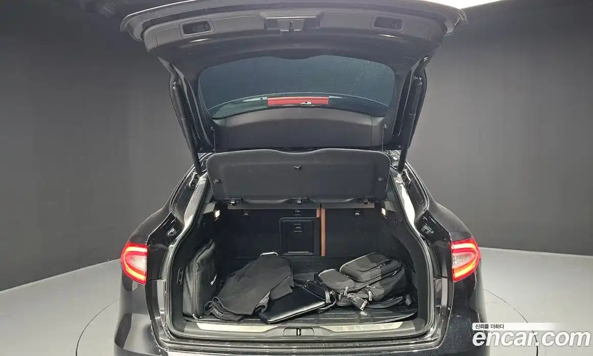 Maserati Levante 2020 3.0 гидро в Москве № 331112, фото 20