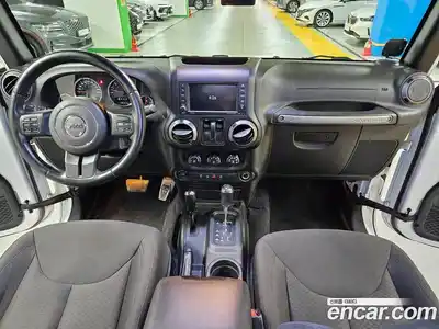 Jeep Wrangler 2017 3.6 гидро в Москве № 360601, миниатюра 7