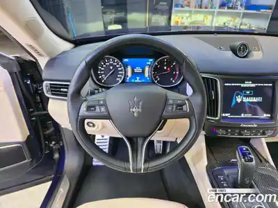 Maserati Levante 2020 3.0 гидро в Москве № 363743, миниатюра 11