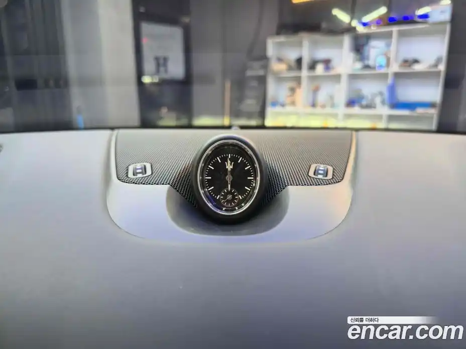 Maserati Levante 2020 3.0 гидро в Москве № 363743, фото 14