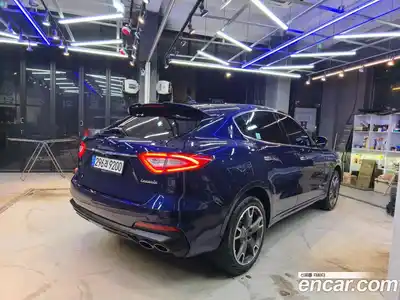 Maserati Levante 2020 3.0 гидро в Москве № 363743, миниатюра 4
