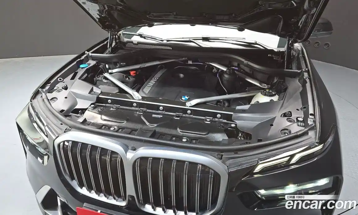 BMW X7 2025 3.0 гидро в Москве № 386528, фото 6