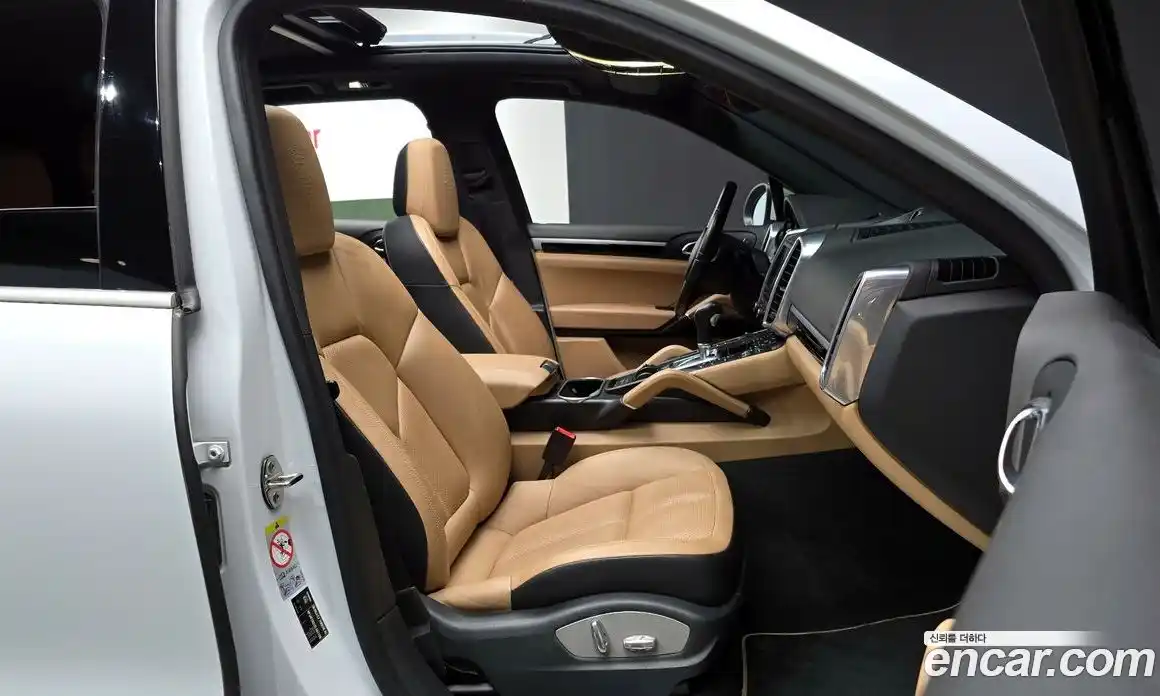 Porsche Cayenne 2014 3.0 гидро в Москве № 392250, фото 10