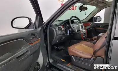 Chevrolet Surburban 2013 5.3 гидро в Москве № 403924, миниатюра 12