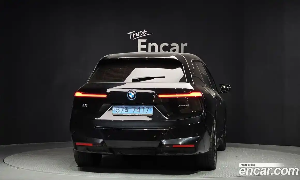 BMW iX 2023 0.3 гидро в Москве № 425290, фото 4