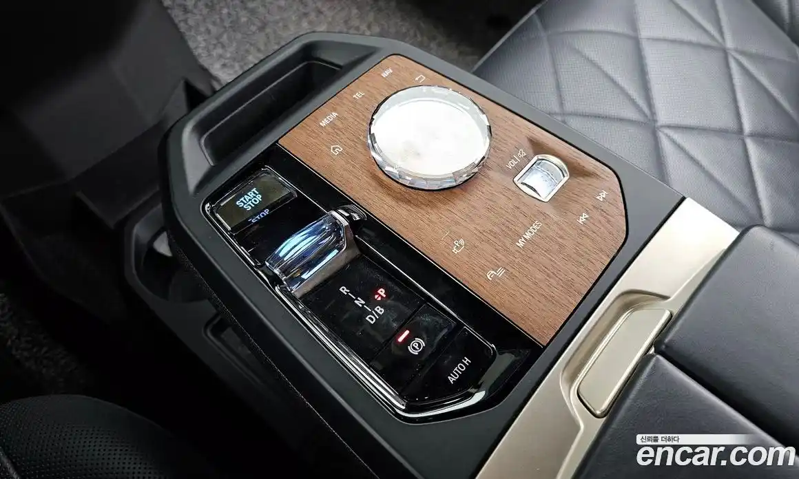 BMW iX 2023 0.3 гидро в Москве № 425290, фото 9