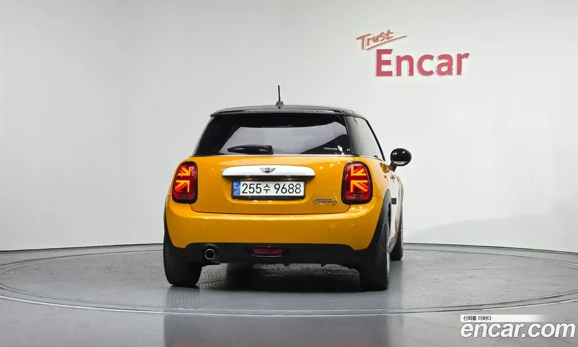 Mini Cooper 2014 1.5 гидро в Москве № 432095, фото 4
