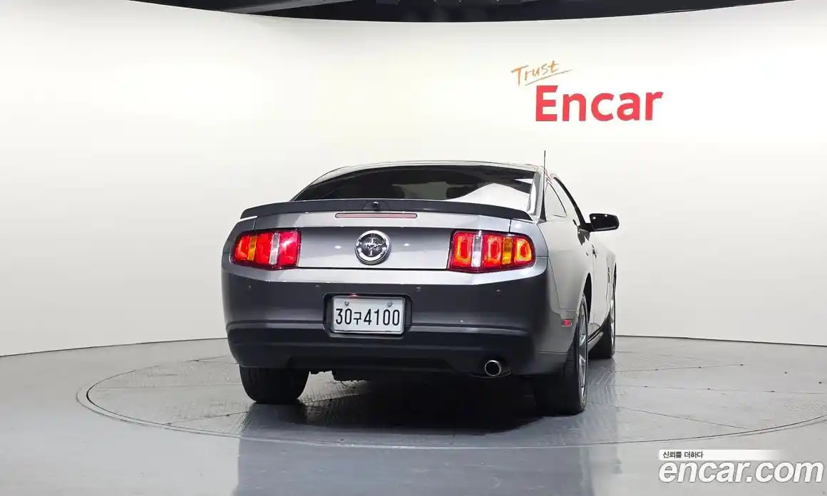 Ford Mustang 2010 4.0 гидро в Москве № 495146, фото 4