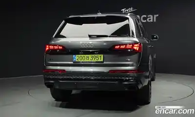 Audi Q7 2025 3.0 гидро в Москве № 496253, миниатюра 4