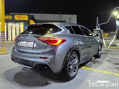 Infiniti Q30 2017 2.0 гидро в Москве № 500429, миниатюра 6