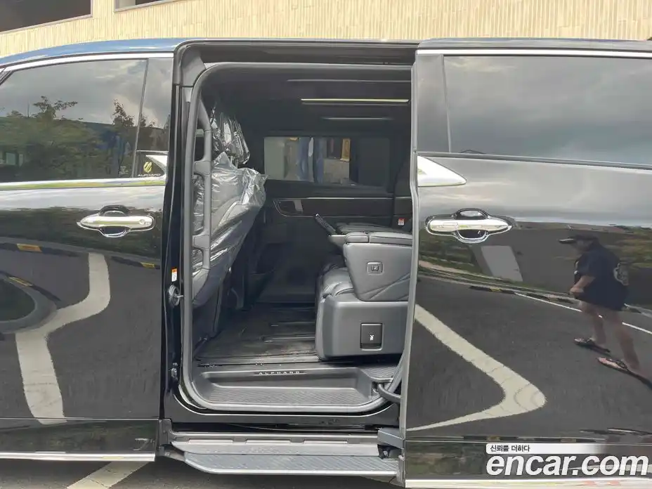 Toyota Alphard 2025 2.5 гидро в Москве № 535374, фото 14