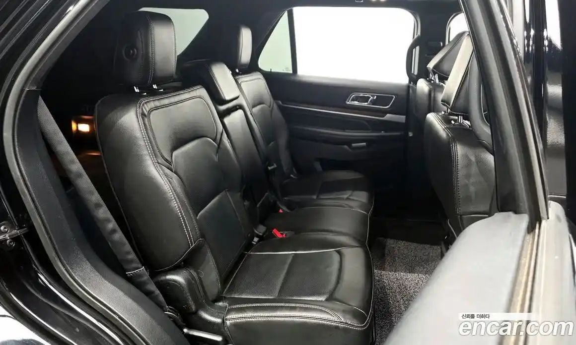 Ford Explorer 2018 2.3 гидро в Москве № 584844, фото 12
