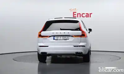 Volvo XC60 2021 2.0 гидро в Москве № 626333, миниатюра 4